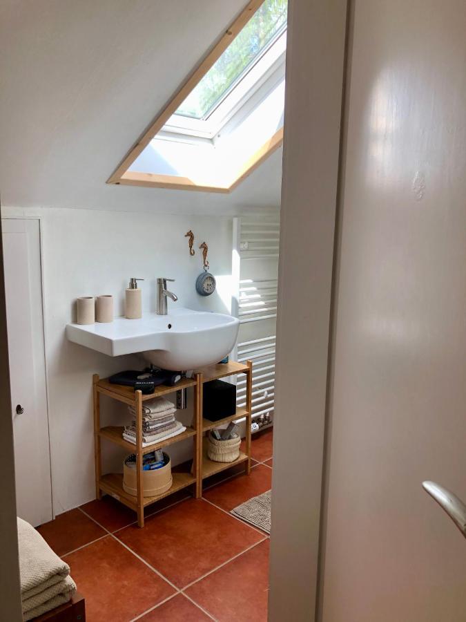 Charmante Ferienwohnung Mit Balkon Im 5-Seen-Land Hechendorf am Pilsensee Luaran gambar