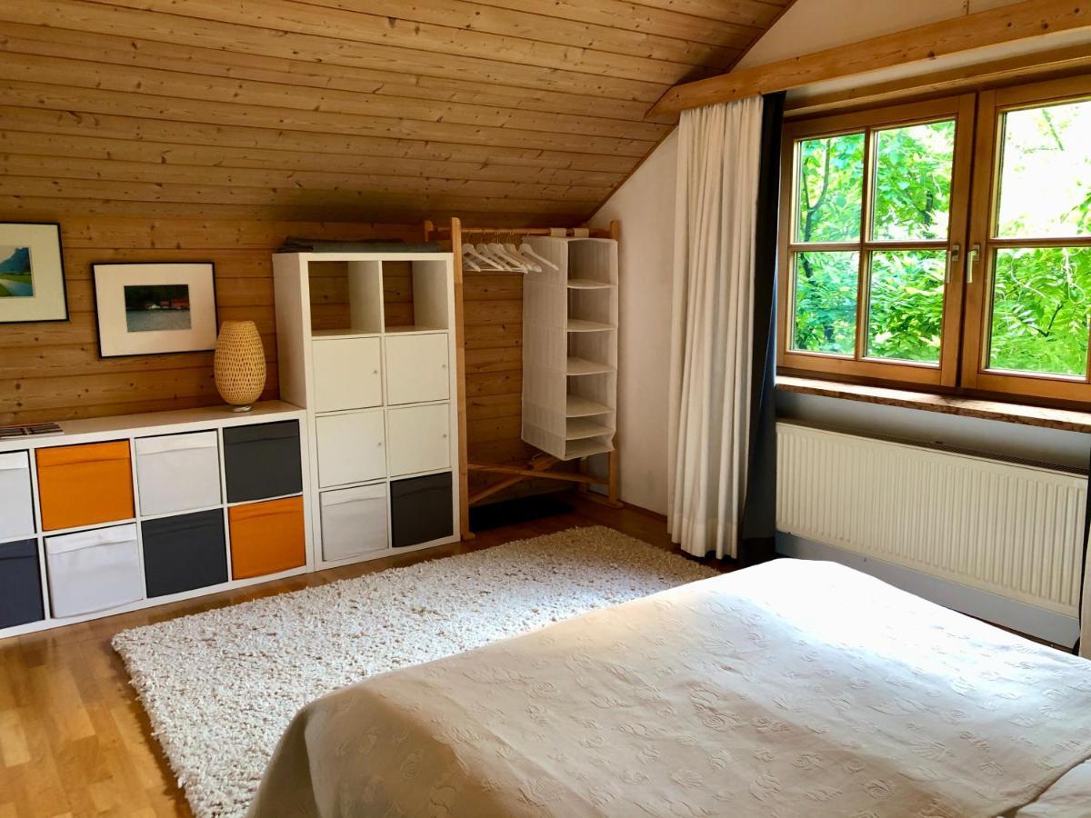 Charmante Ferienwohnung Mit Balkon Im 5-Seen-Land Hechendorf am Pilsensee Luaran gambar