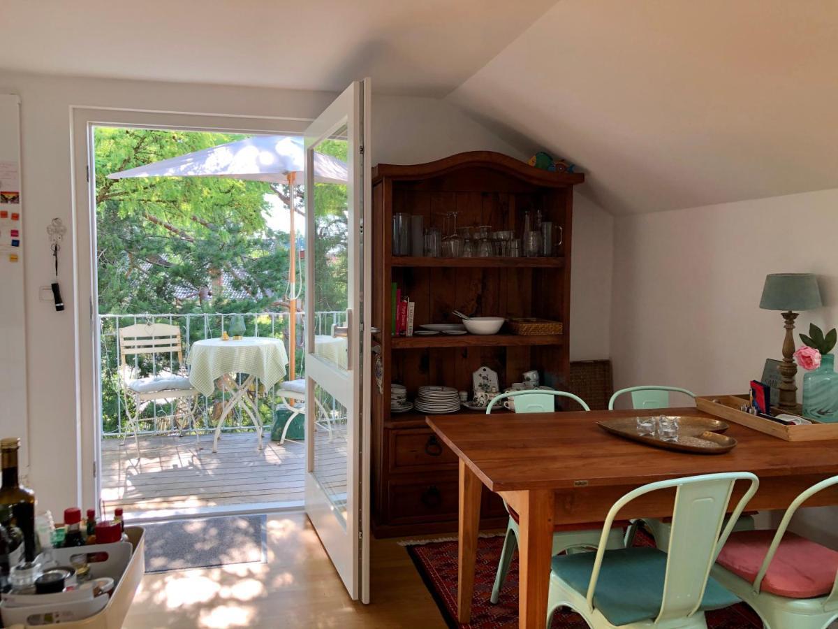 Charmante Ferienwohnung Mit Balkon Im 5-Seen-Land Hechendorf am Pilsensee Luaran gambar