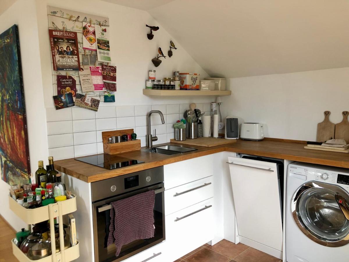 Charmante Ferienwohnung Mit Balkon Im 5-Seen-Land Hechendorf am Pilsensee Luaran gambar