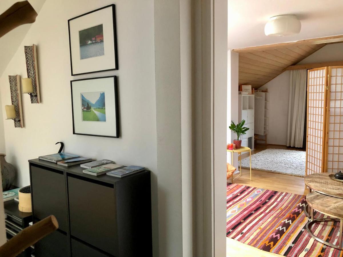Charmante Ferienwohnung Mit Balkon Im 5-Seen-Land Hechendorf am Pilsensee Luaran gambar