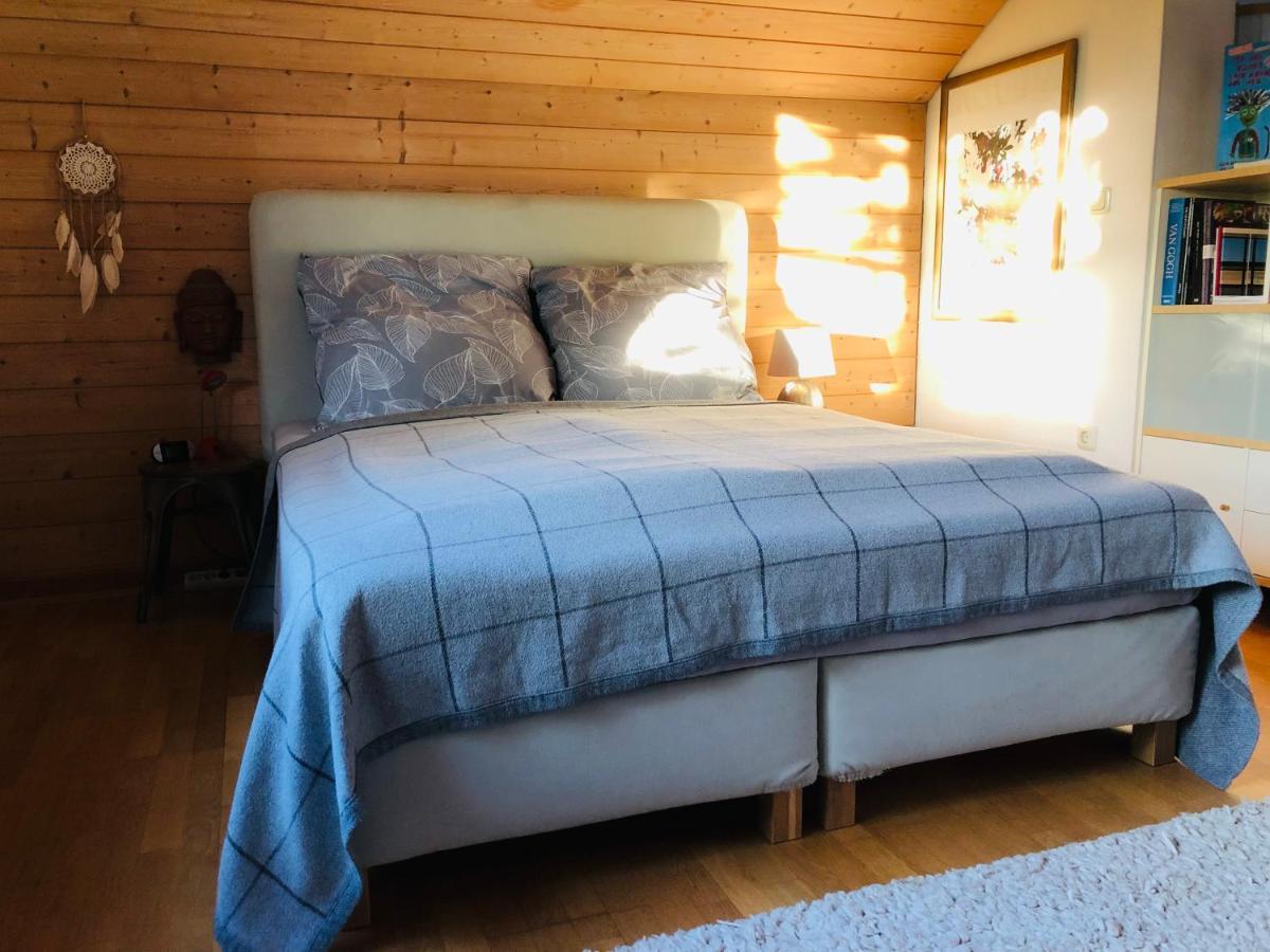 Charmante Ferienwohnung Mit Balkon Im 5-Seen-Land Hechendorf am Pilsensee Luaran gambar